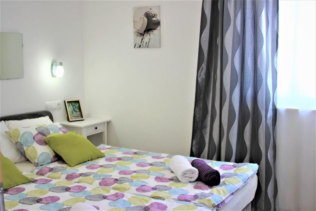 Apartments Medvid Trogir Exterior photo